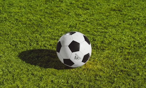 星空娱乐赛场直击直播频道，显示篮球比赛现场画面